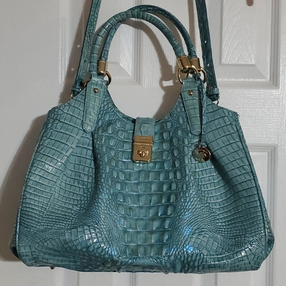 Celia Aquarius Melbourne  Shoulder Bag